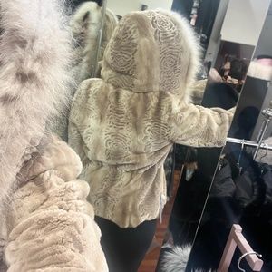 Iceberg Laser Cut Mink Jacket w/Lynx Hood